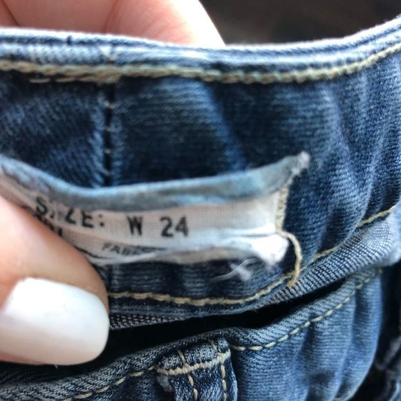 Free People High Waisted Skinny Jeans side zip hem - Picture 5 of 6